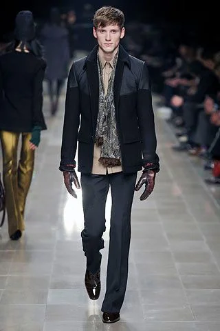 Look 14
